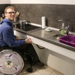 Präsentation der höhenverstellbaren Küchenzeile